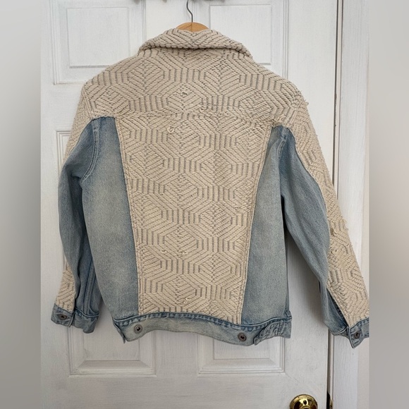 Vintage Levi’s Jean Jacket made in Italy - Picture 5 of 15